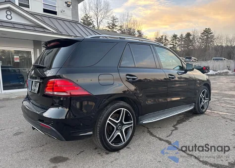 2017 Mercedes-Benz Gle 43 Amg z USA, uszkodzony, nr VIN 4JGDA6EB2HA925506